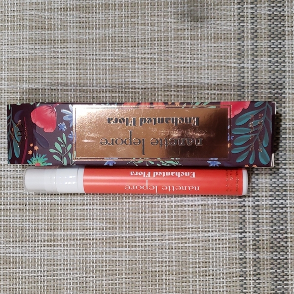 Nanette Lepore Enchanted Flora Eau de Parfum 10ml - Picture 1 of 4